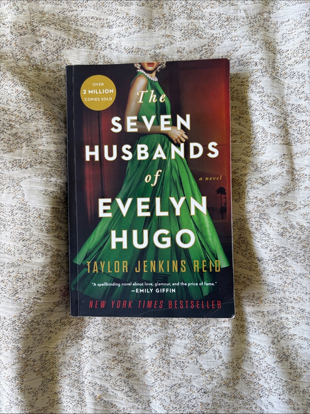 The Seven Husbands of Evelyn Hugo by Taylor Jenkins Reid - Green Cover
